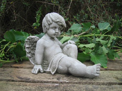 KAC19 Small Reclining Cherub KAC19 Small Reclining Cherub